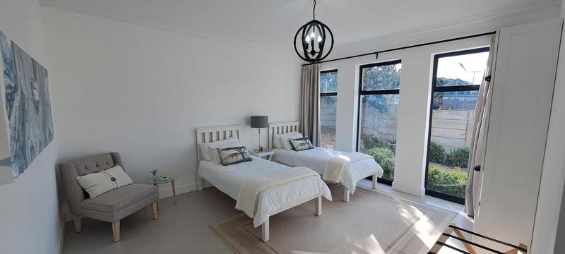 4 Bedroom Property for Sale in Jongensfontein Western Cape